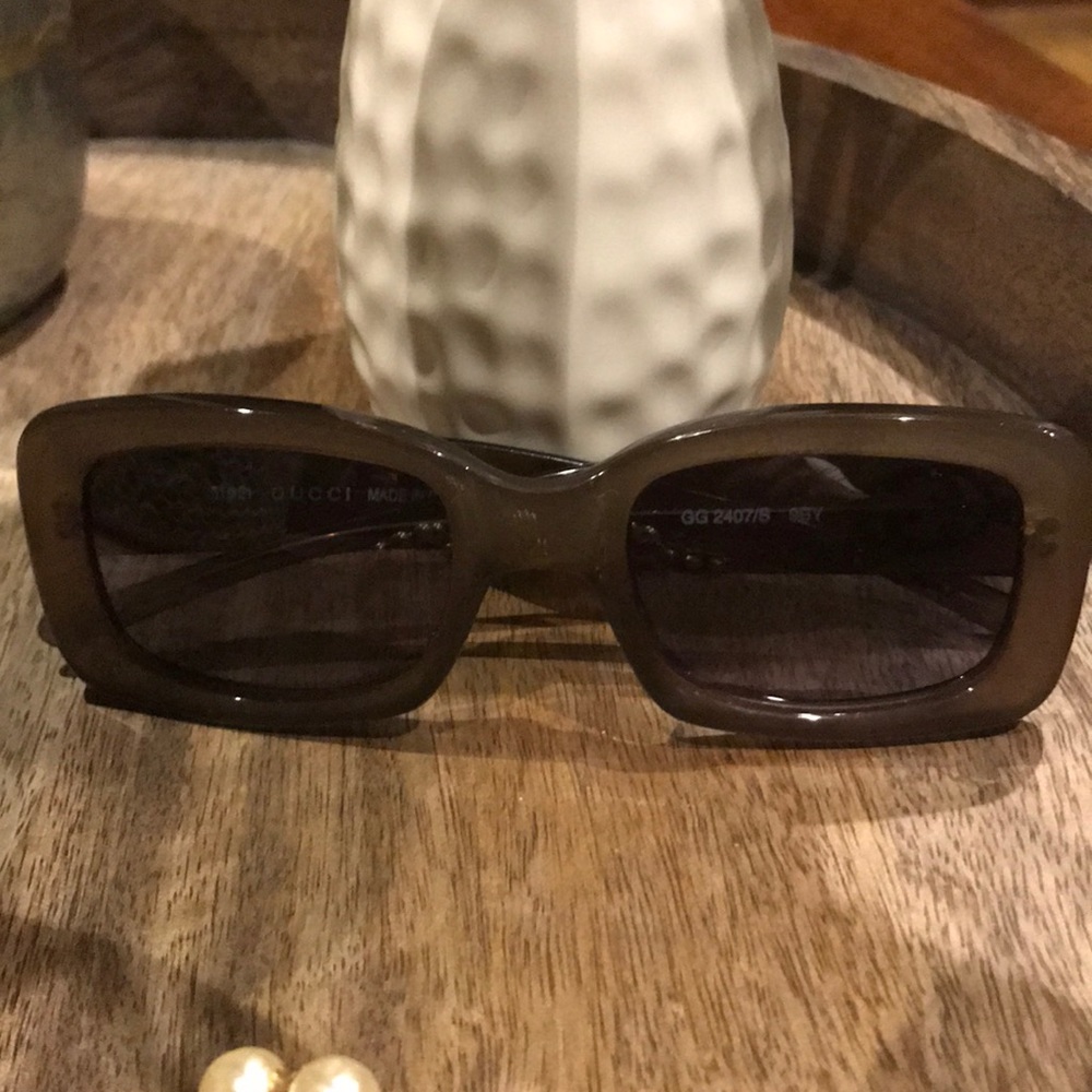 Gucci sunglasses in original box